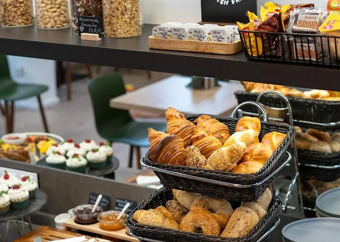 River Hotel apartamentowy 4*